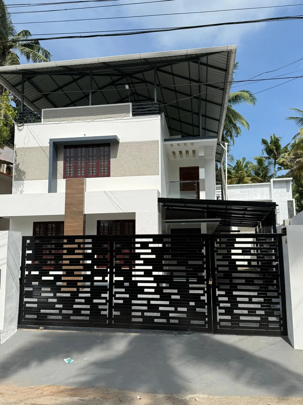 6 Cents 2250 Sq.Ft PREMIUM HOUSE FOR SALE – THIRUVALLOM, TRIVANDRUM